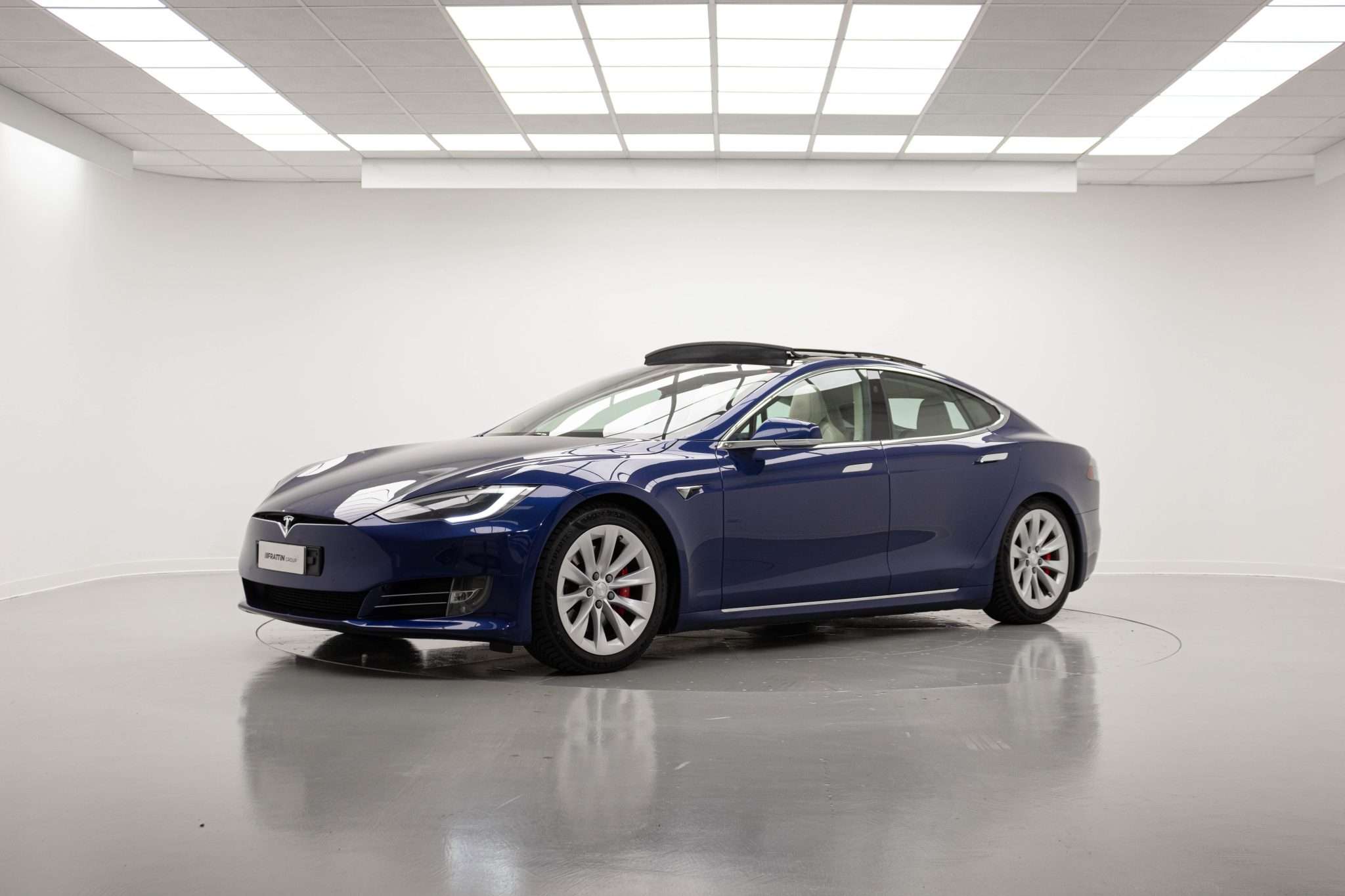 tesla_model-s-100-kwh-performance-dual-motor_241618_0001