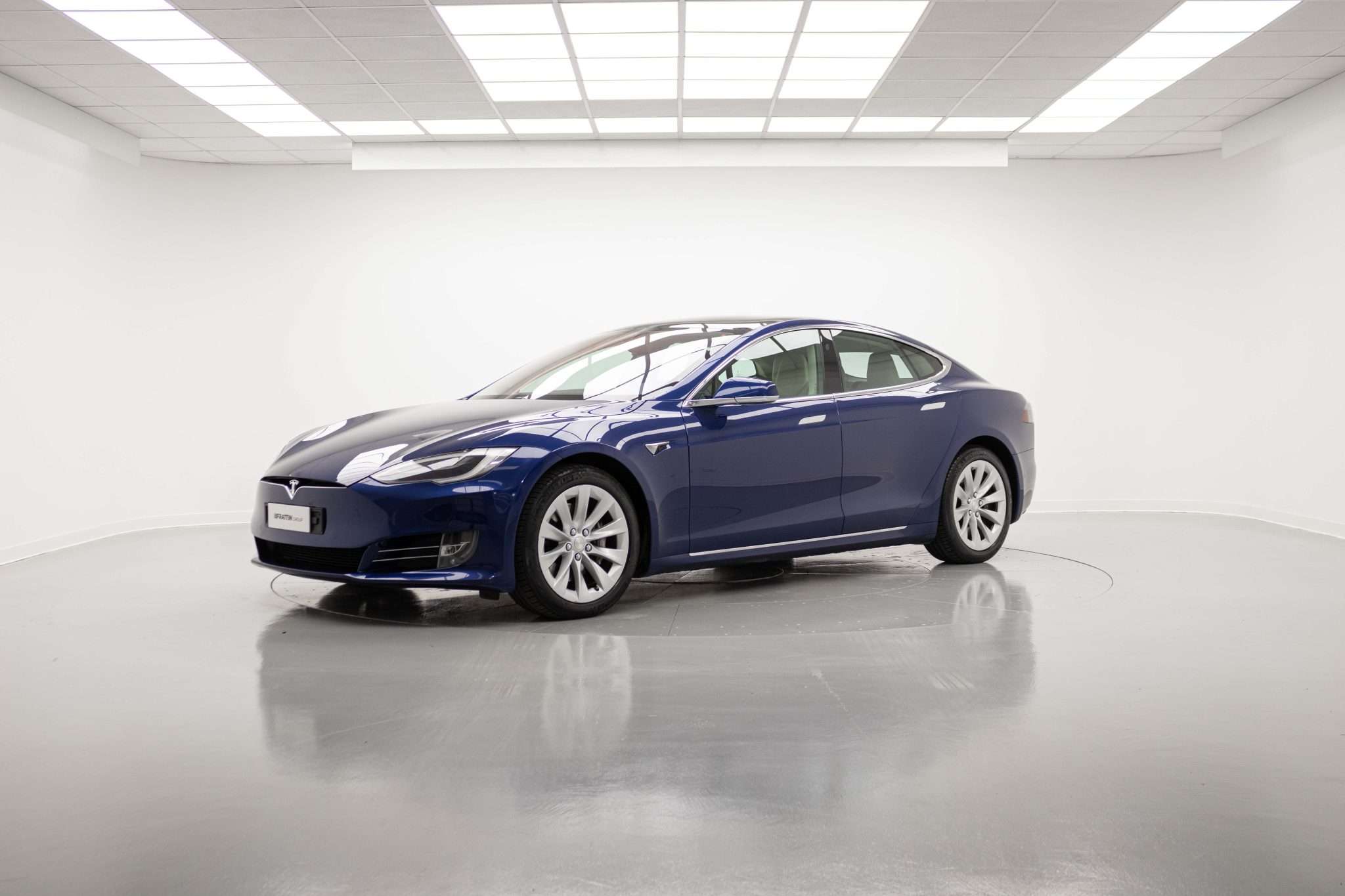 tesla_model-s-100-kwh-long-range-dual-motor-awd_243921_0001