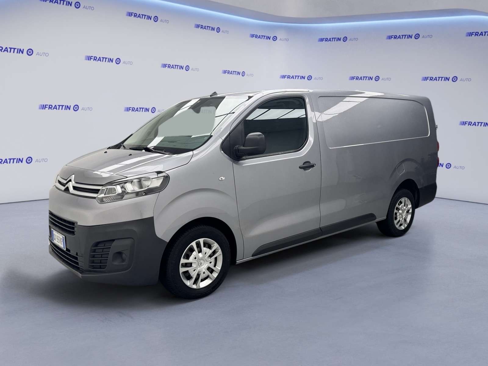 citroen_jumpy-20-bluehdi-140-ss-plsltn-furgone-xl-club_261120_0001