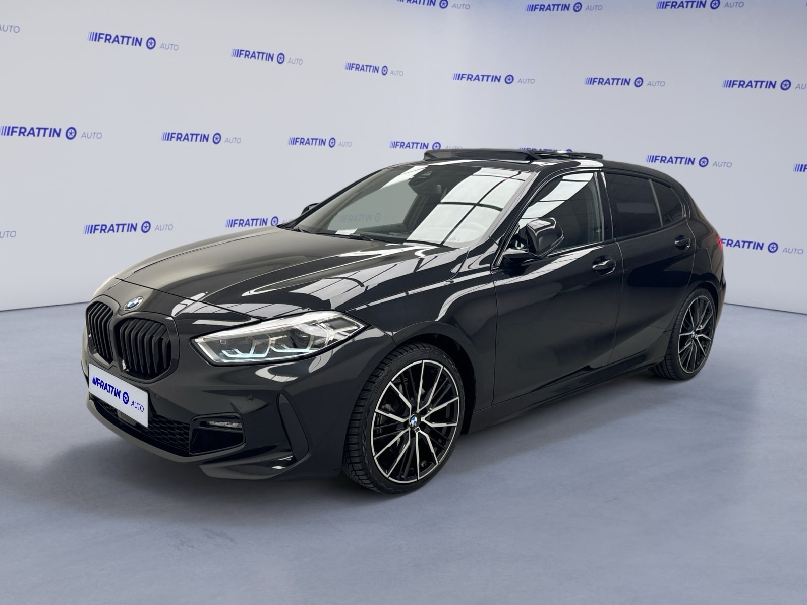 bmw_118d-5p-msport_263640_0001