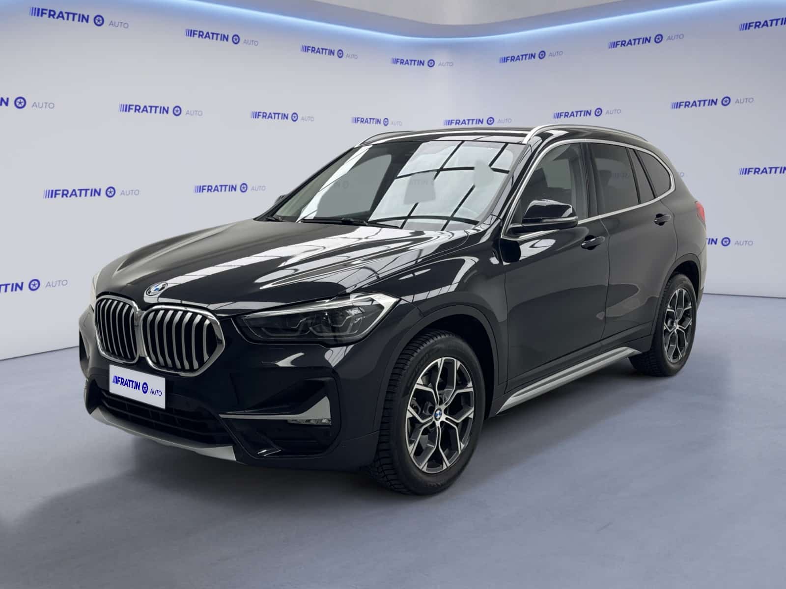 bmw_x1-xdrive20d-xline-plus_263155_0001