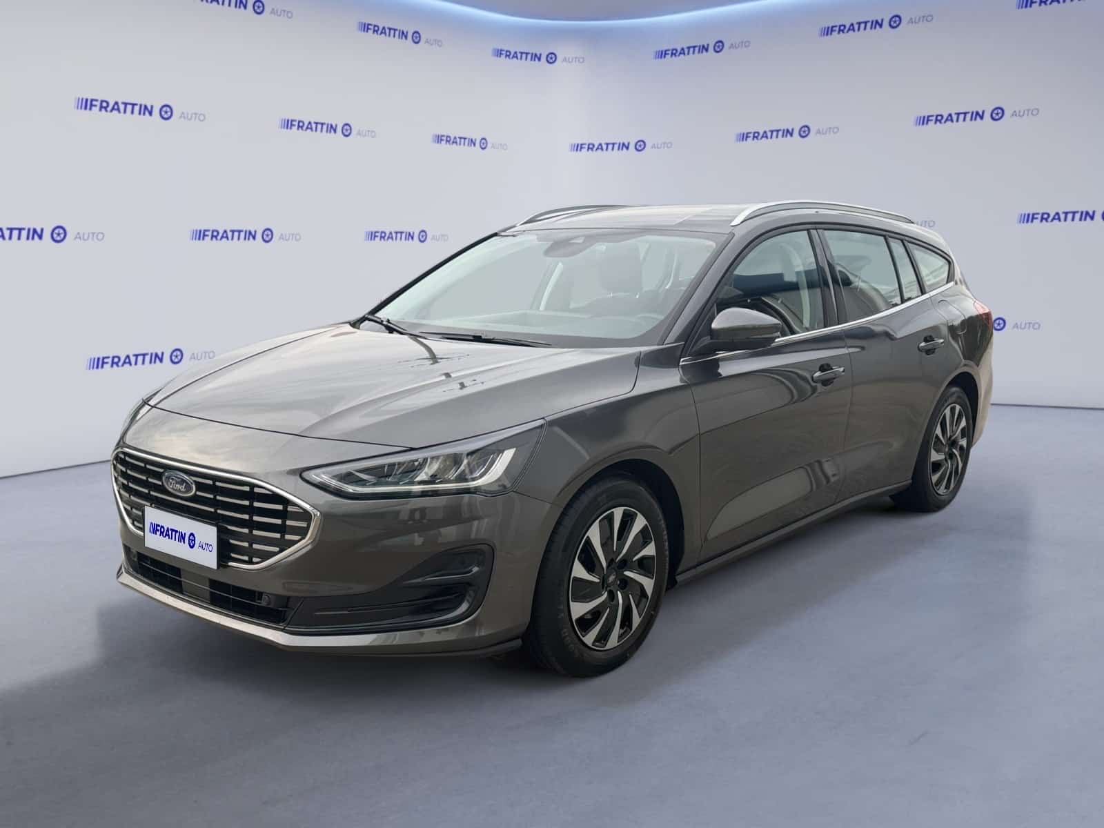 ford_focus-15-ecoblue-115-cv-aut-sw-titanium-edition_259800_0001
