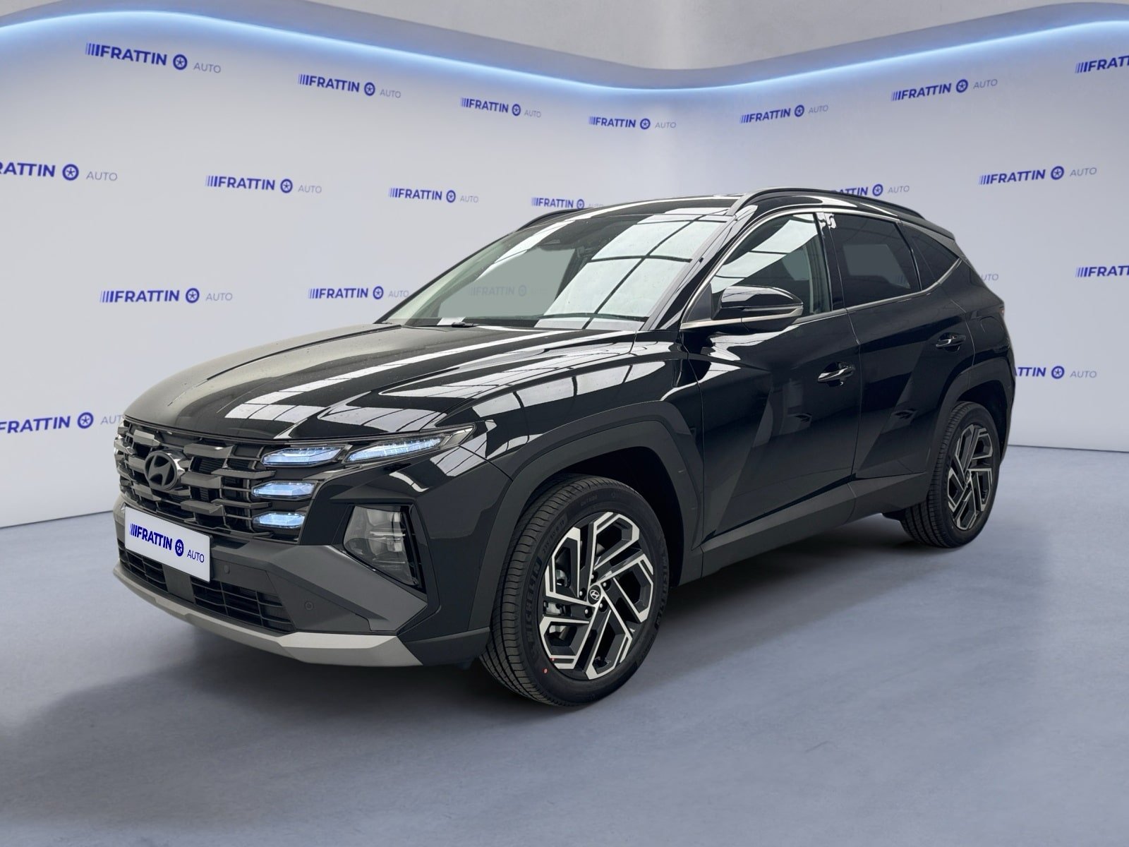 hyundai_tucson-16-hev-aut-exellence_263600_0001