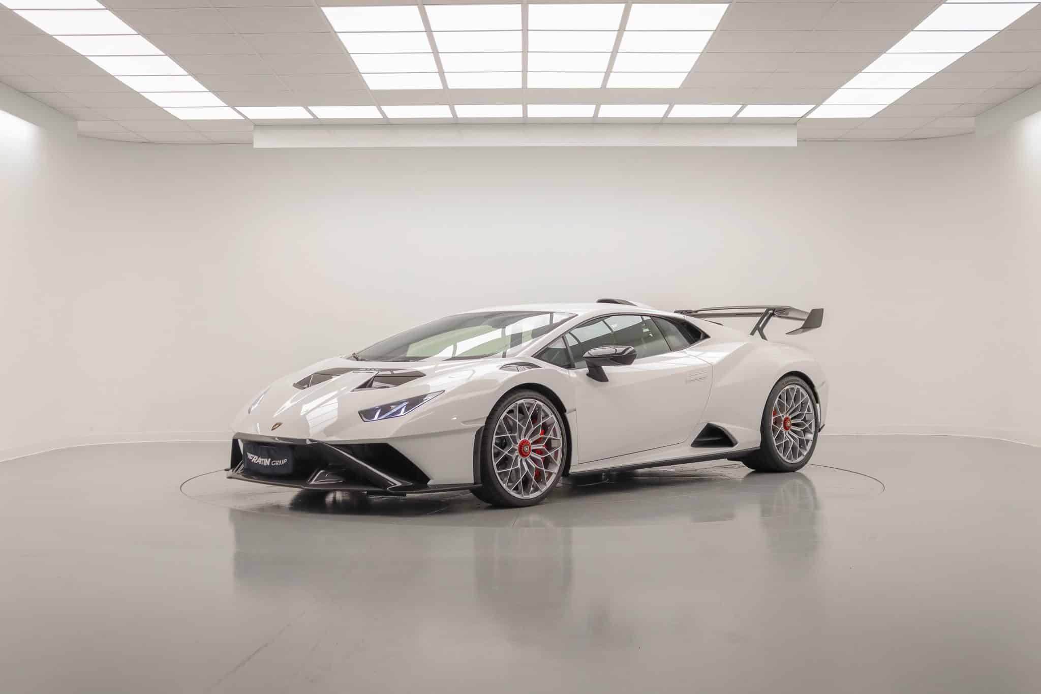 lamborghini_huracn-52-v10-sto-coupe_263635_0001