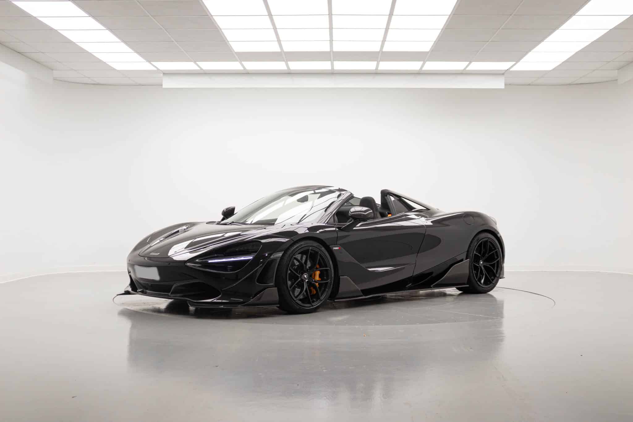 mclaren_720s-spider_257715_0001