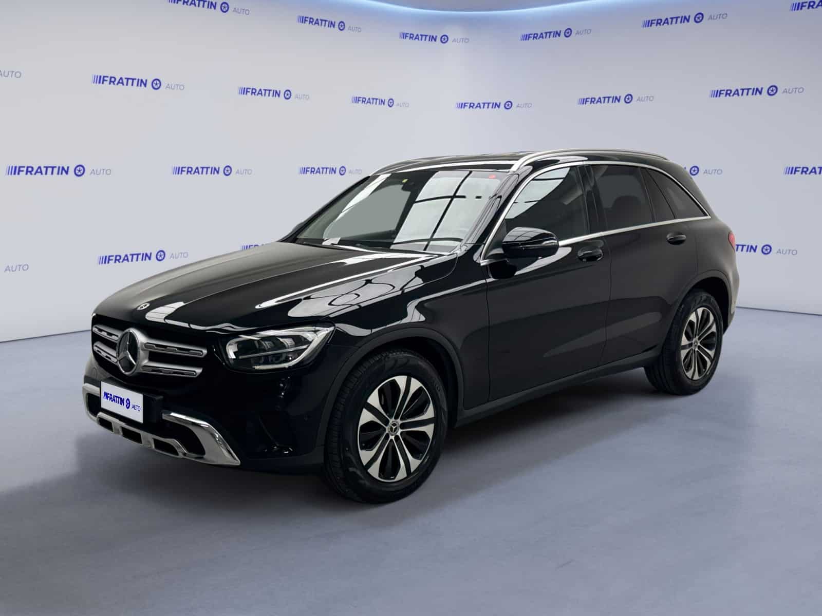 Mercedes GLC mercedes-benz_glc-200-d-4matic-business-extra_263617_0001-1