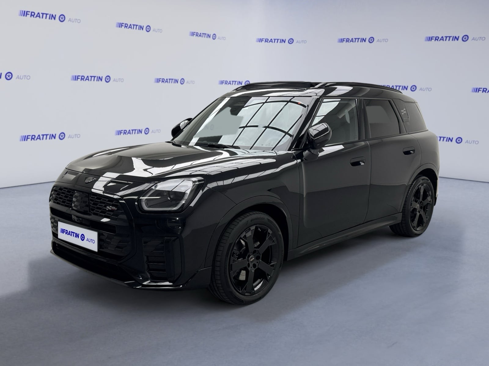 mini_mini-c-jcw-countryman_262421_0001