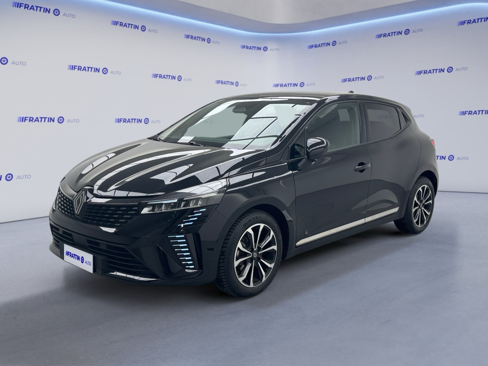 renault_clio-tce-90-cv-5-porte-techno_260981_0001