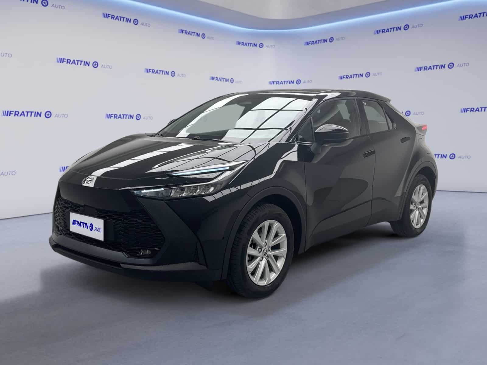 toyota_chr-20-phev-active_263671_0001