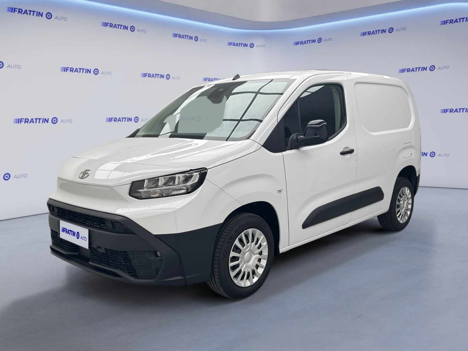 toyota_proace-city-15d-100-cv-ss-pc-4p-comfort_262620_0001