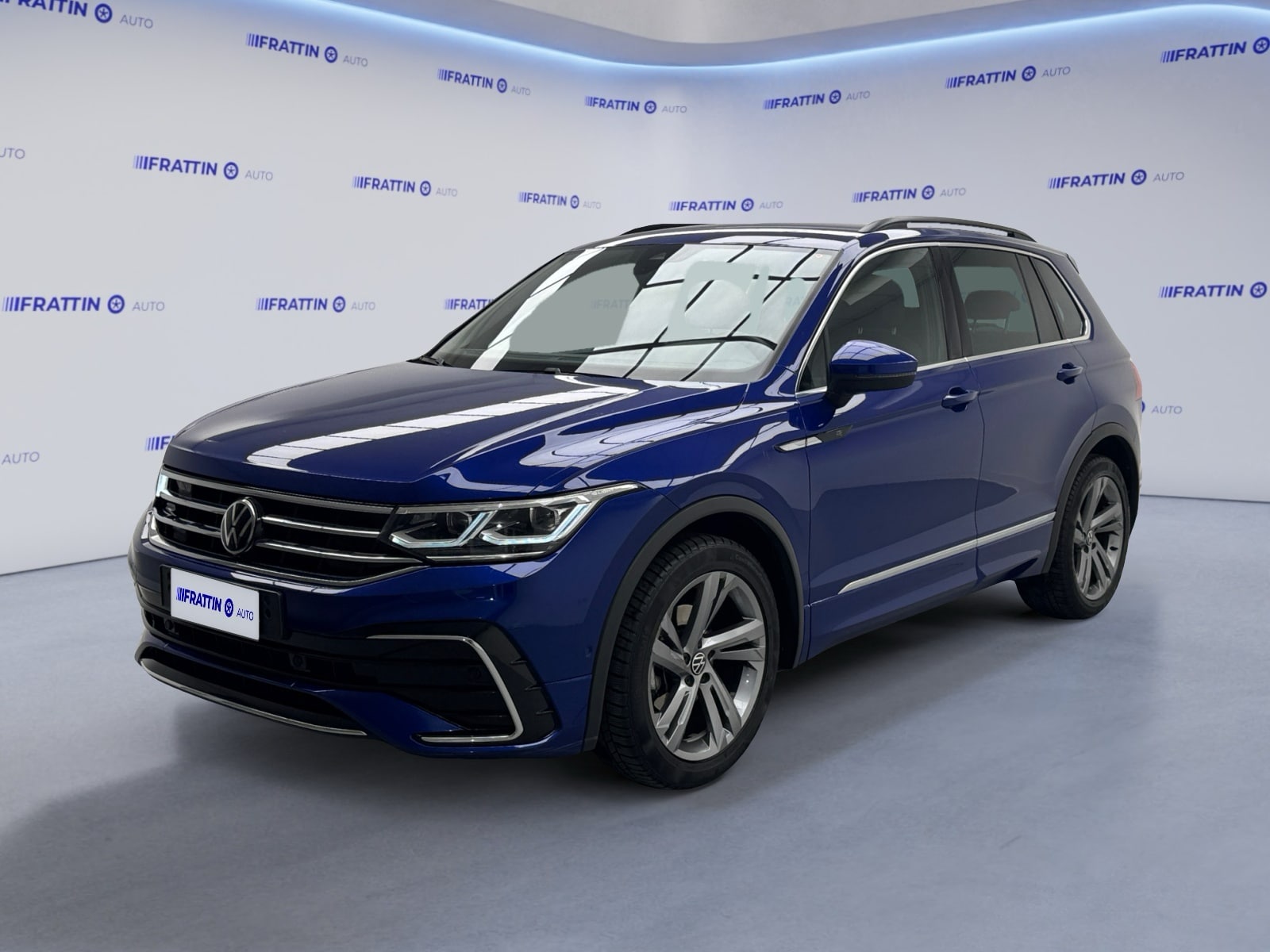 volkswagen_tiguan-20-tdi-150-cv-scr-dsg-rline_264357_0001