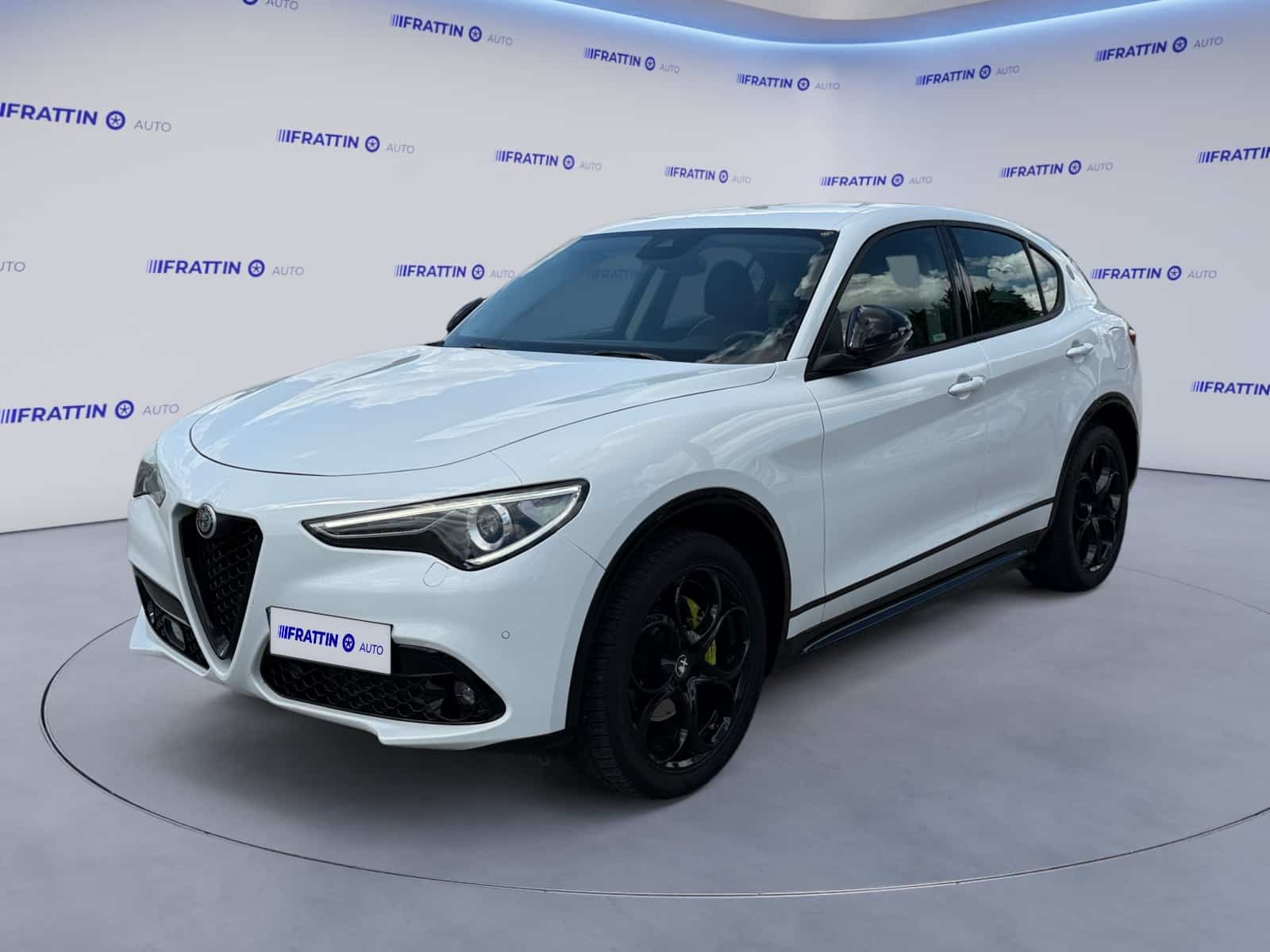 alfa-romeo_stelvio-22-t-super-q4-180cv-auto_265515_0001-1