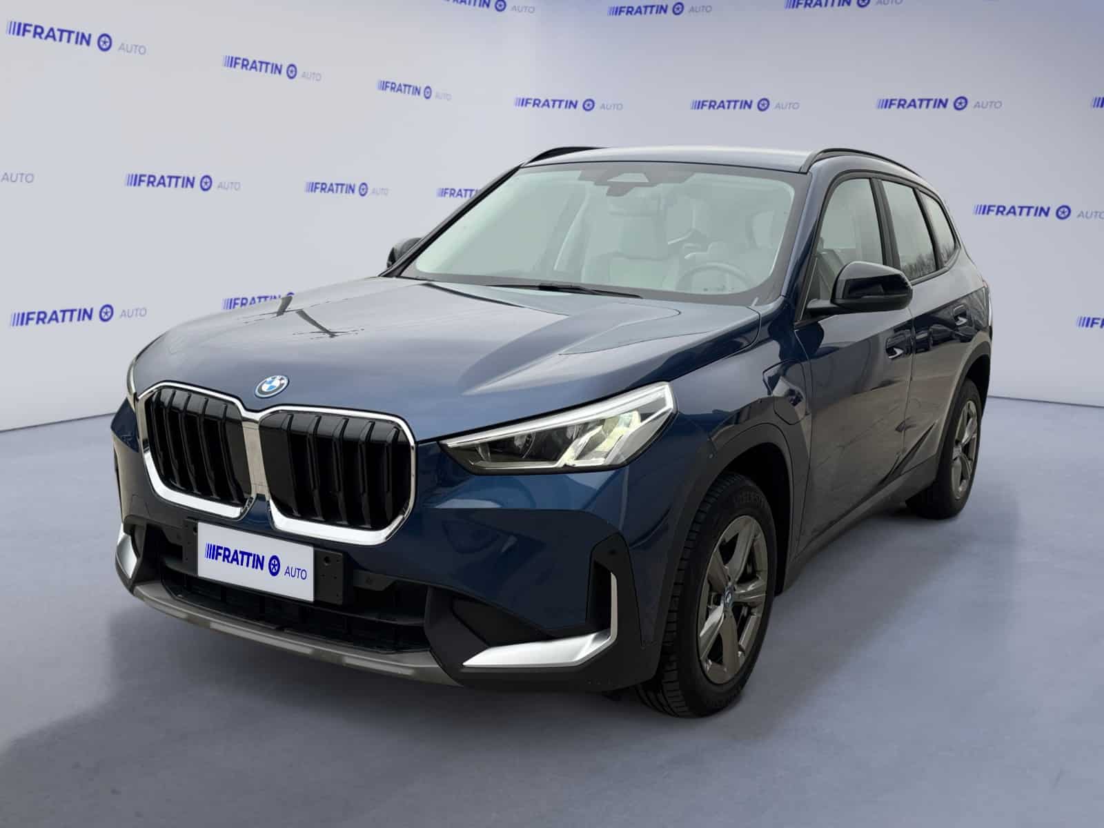 bmw_x1-xdrive-25e_261741_0001