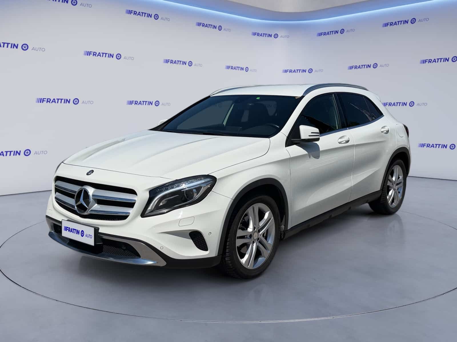 mercedes_gla-200-cdi-sport-auto_264337_0001