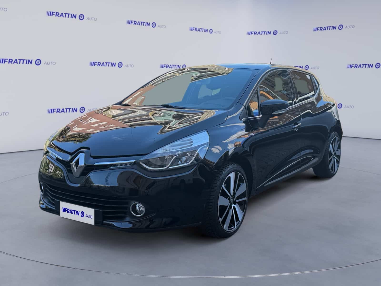 renault_clio-dci-8v-90cv-edc-startstop-5-porte-energy-intens_264998_0001