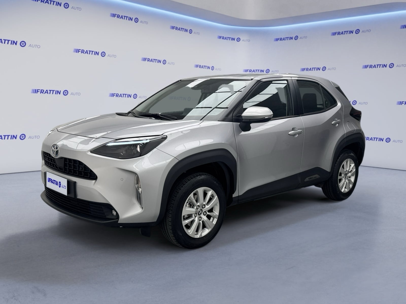 toyota_yaris-cross-15-hybrid-5p-ecvt-business_264225_0001