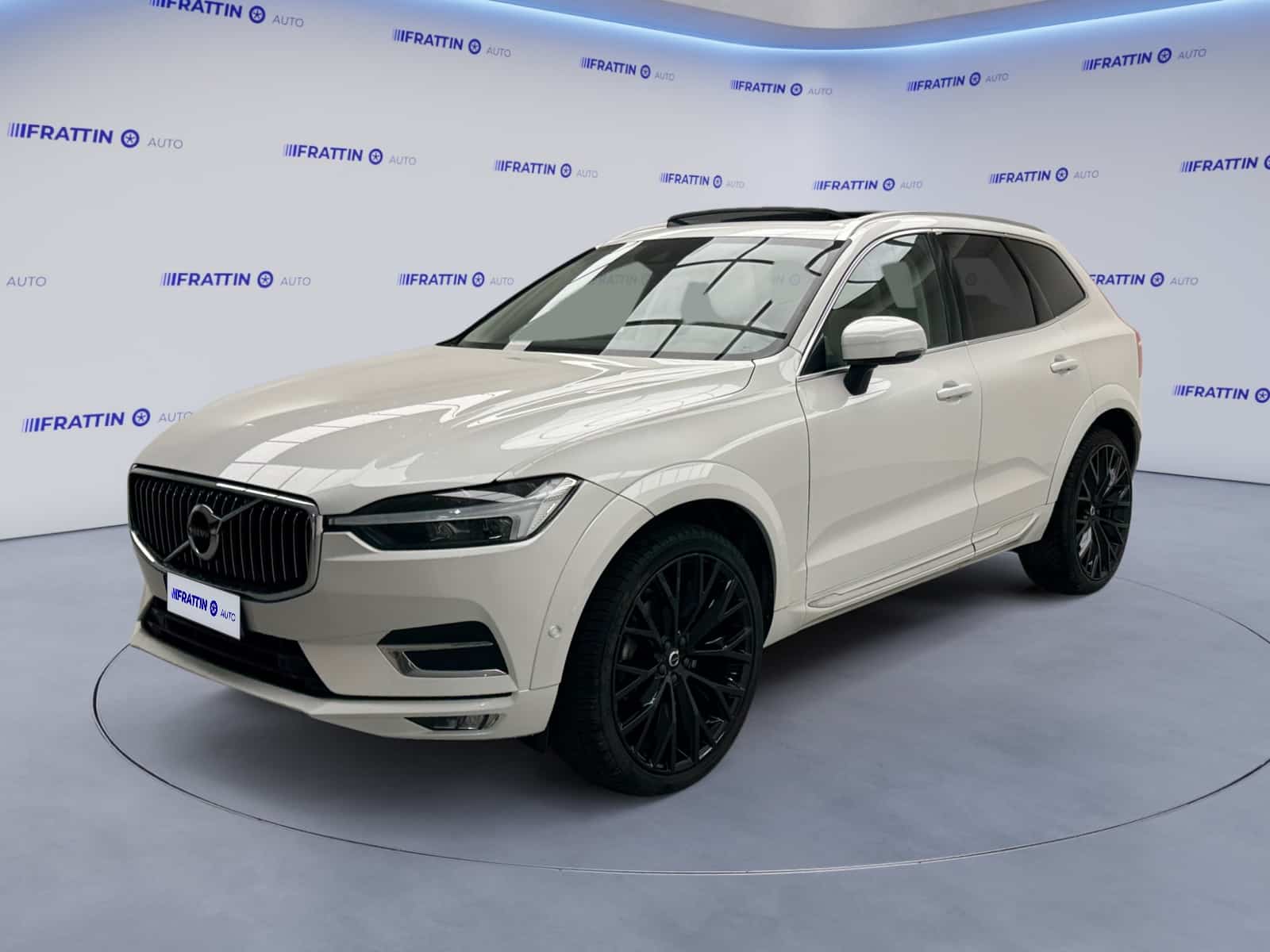 volvo_xc60-b5-d-awd-geartronic-inscription_264359_0001