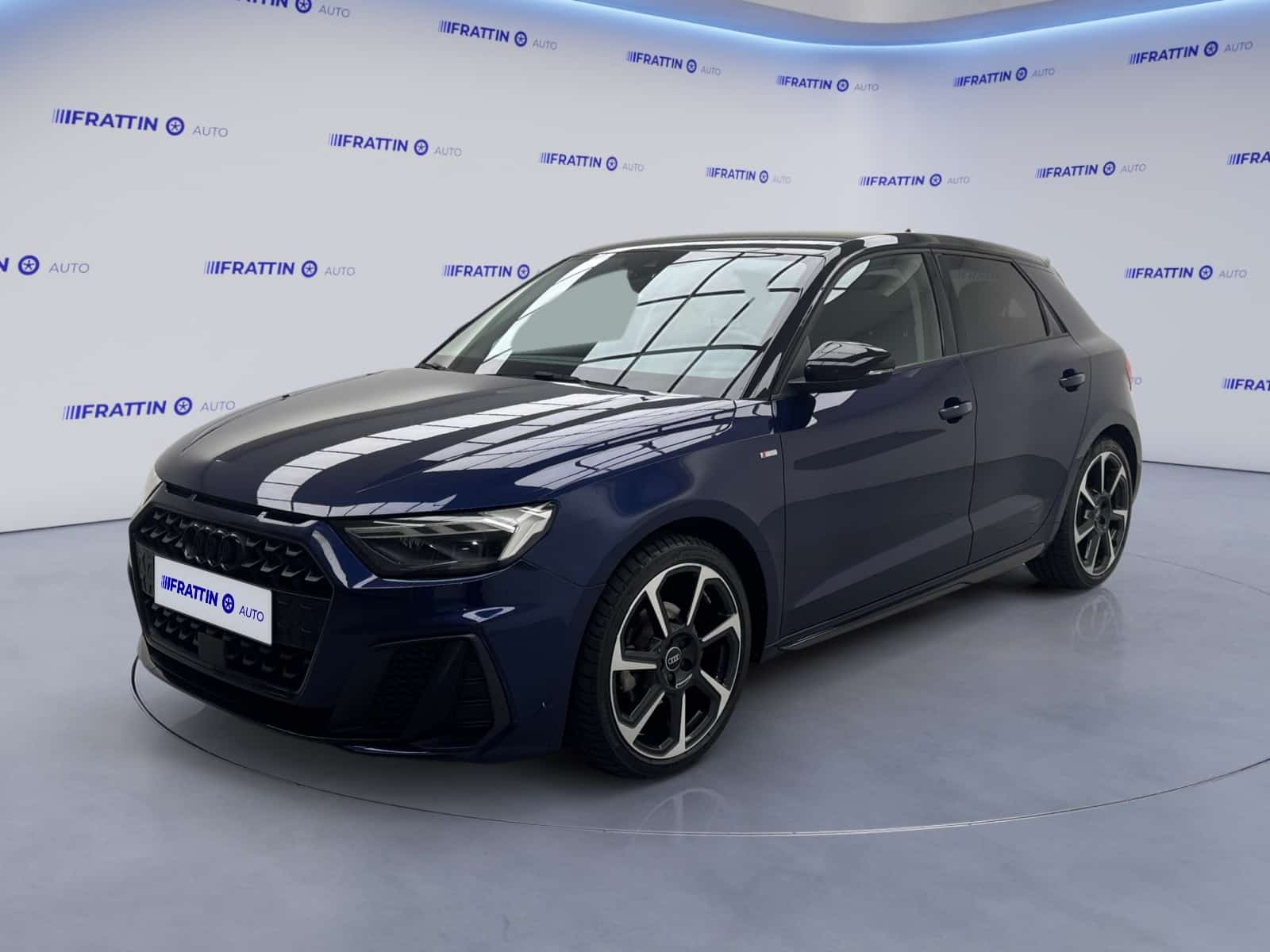 audi_a1-spb-30-tfsi-s-tronic-identity-black_265021_0001
