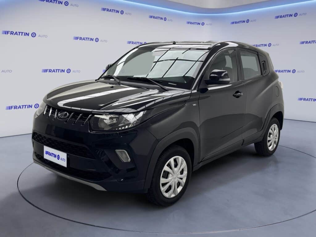 mahindra kuv100 k6 260115 0001