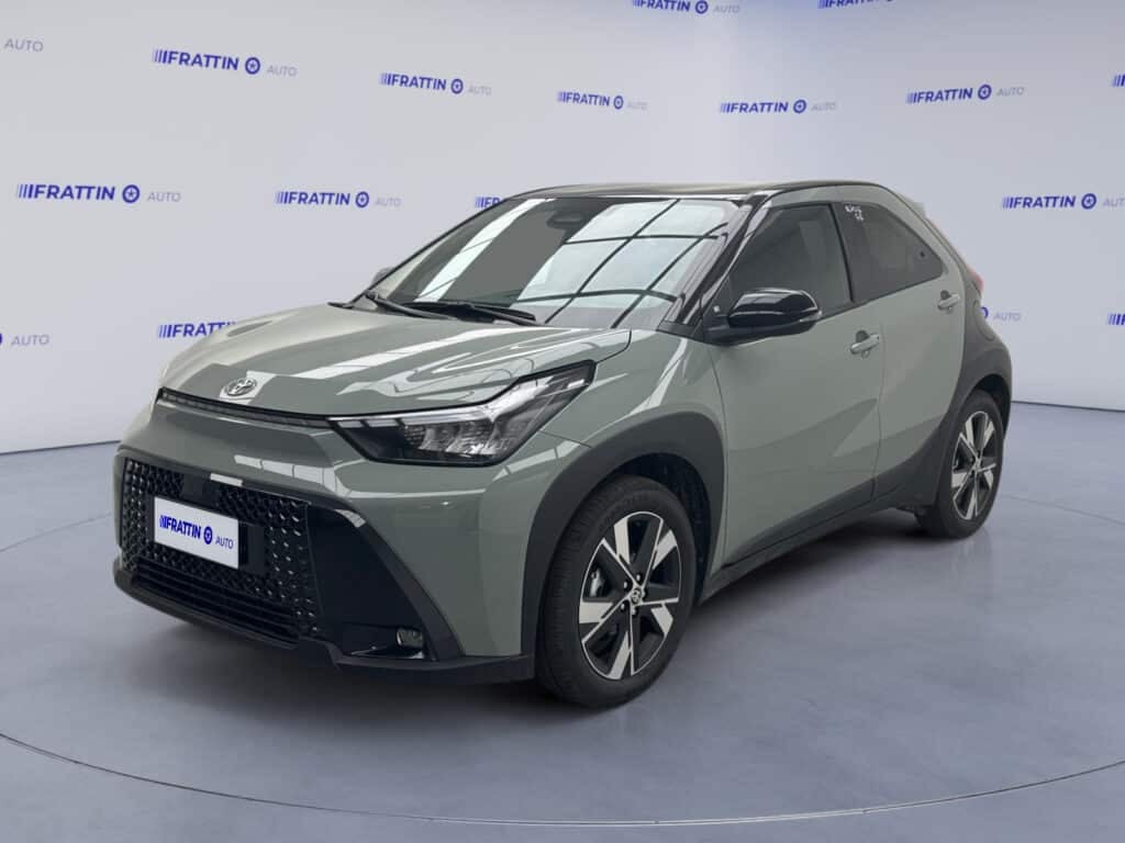 toyota aygo x 15 hybrid 115 cv 5 porte icon 265613 0001
