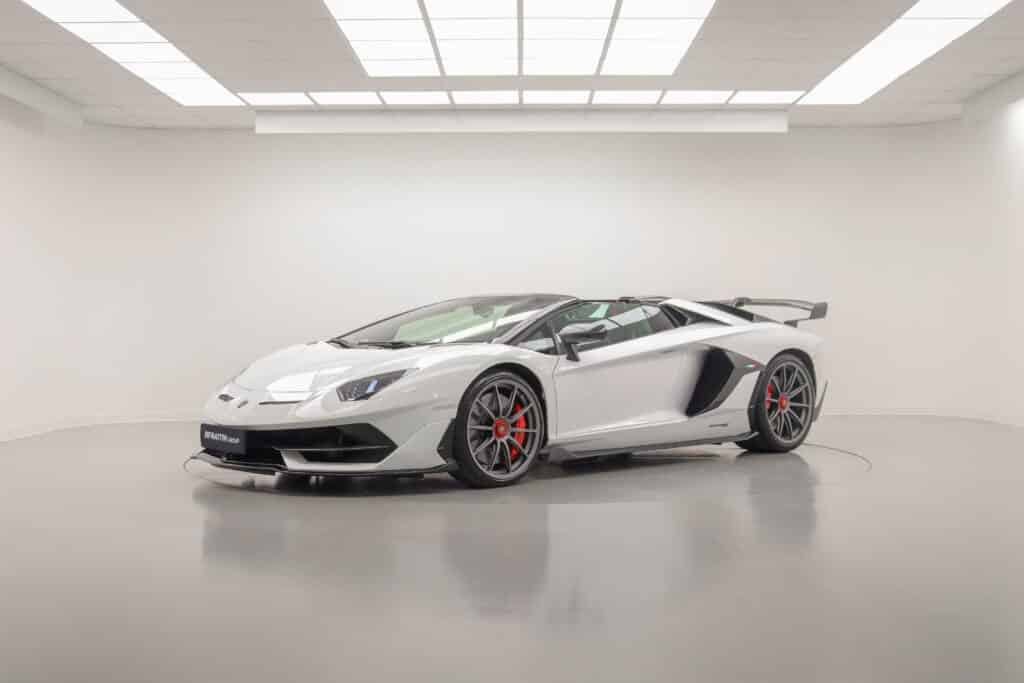 lamborghini aventador svj 65 v12 roadster 265702 0001