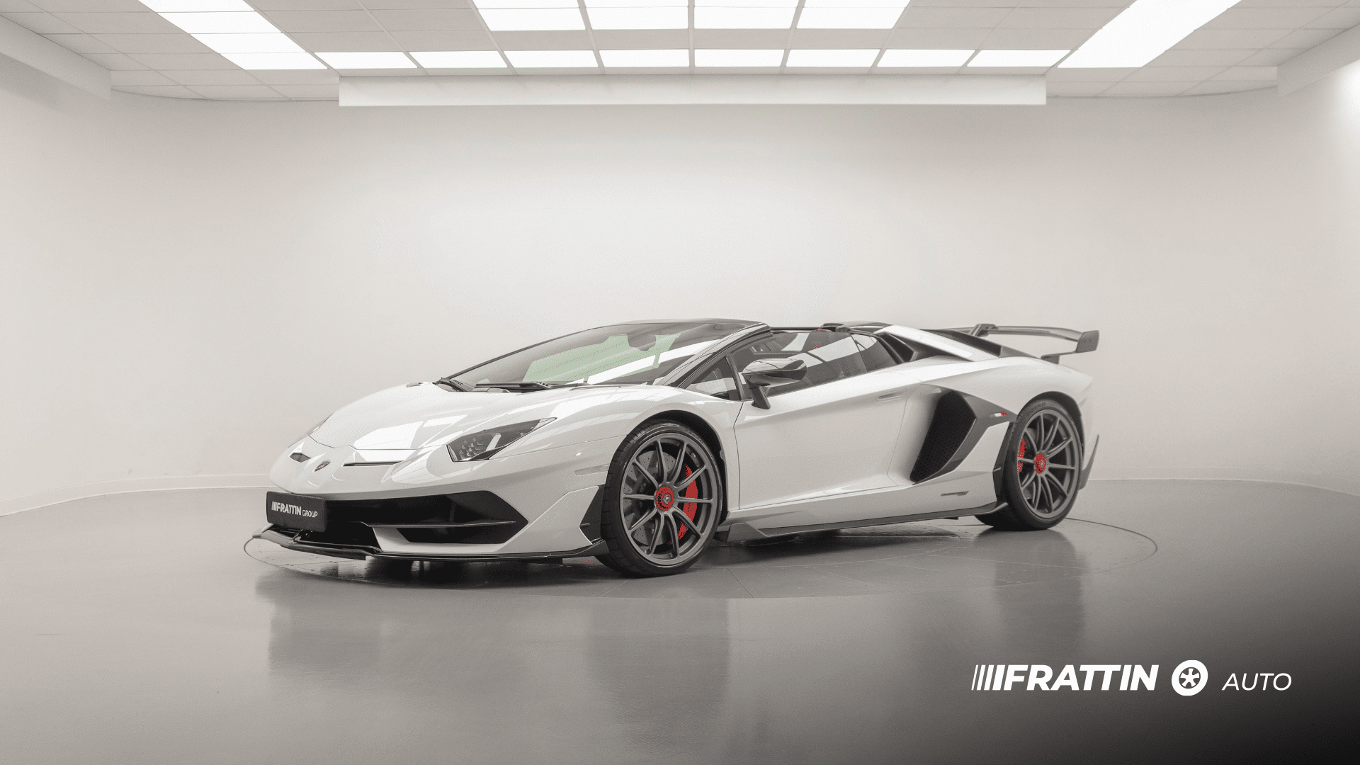 articolo blog Lamborghini Aventador SVJ Roadster