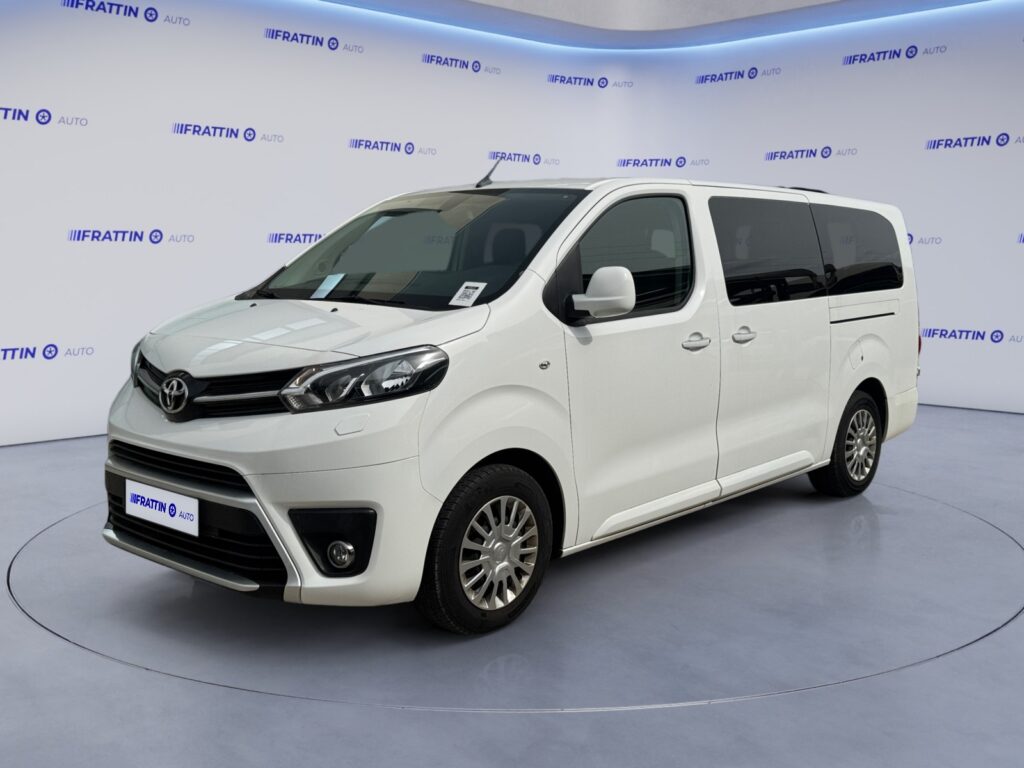 toyota proace verso 20d 144 cv l2 d lounge 261996 0001